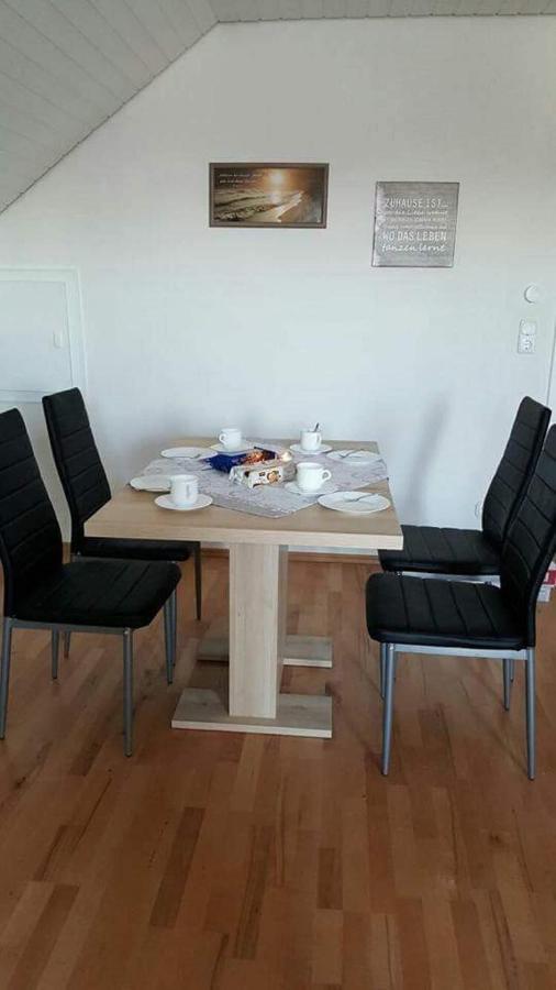 Ferienwohnung Schaefer Deichgraf Burhave Exterior photo